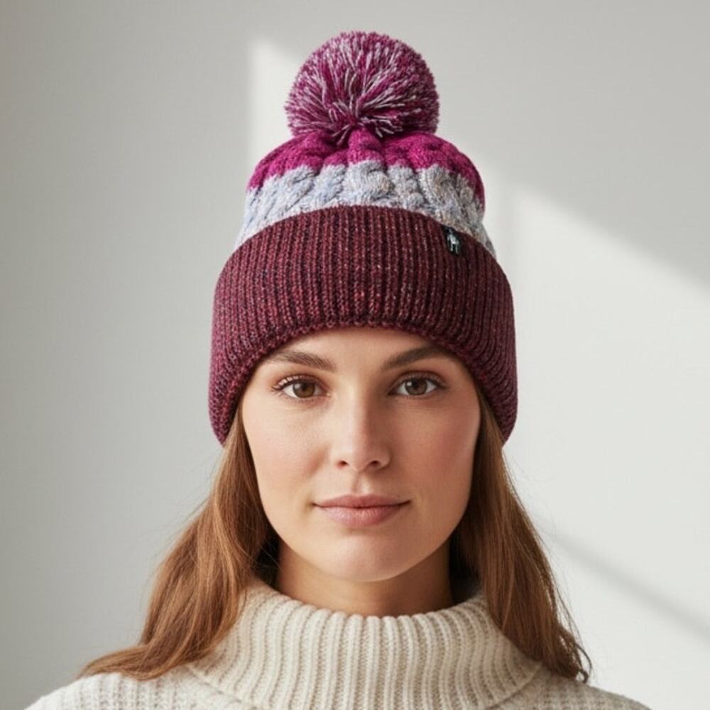 Smartwool Isto Retro Beanie Women's OS Purple Eclipse Striped Cable Knit Cozy